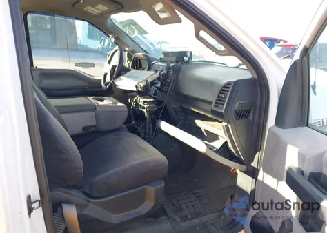 2016 Ford F-150 Xl z USA, uszkodzony, nr VIN 1FTMF1C80GKE64377